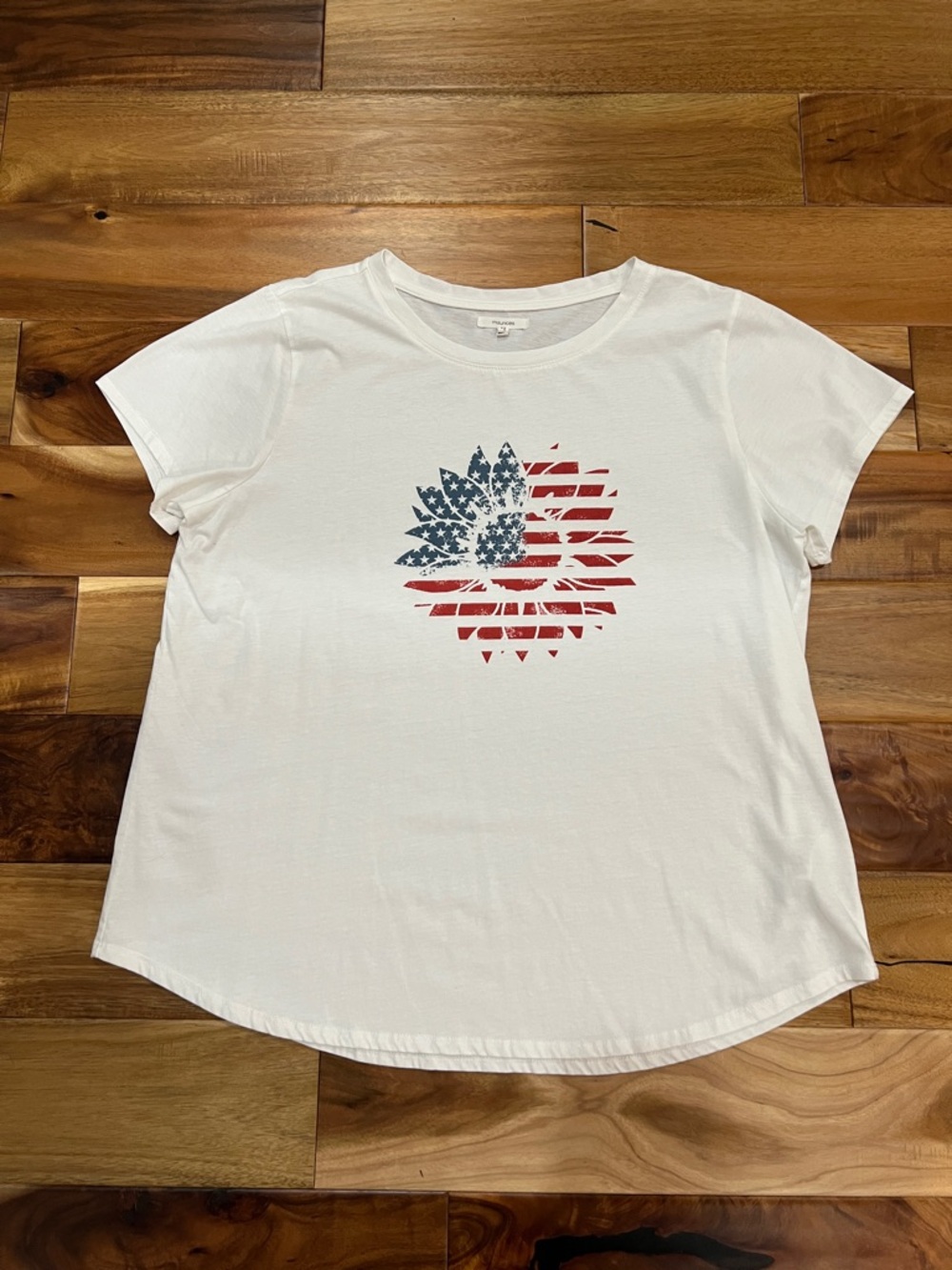 Maurices White Short Sleeve Tee with American Flag Sunflower Graphic